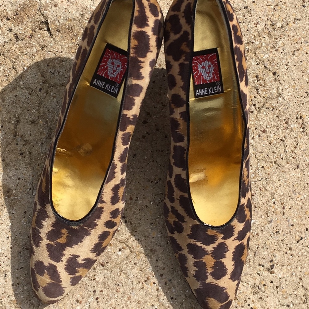 Vintage Anne Klein Leather Italian Leopard Pumps